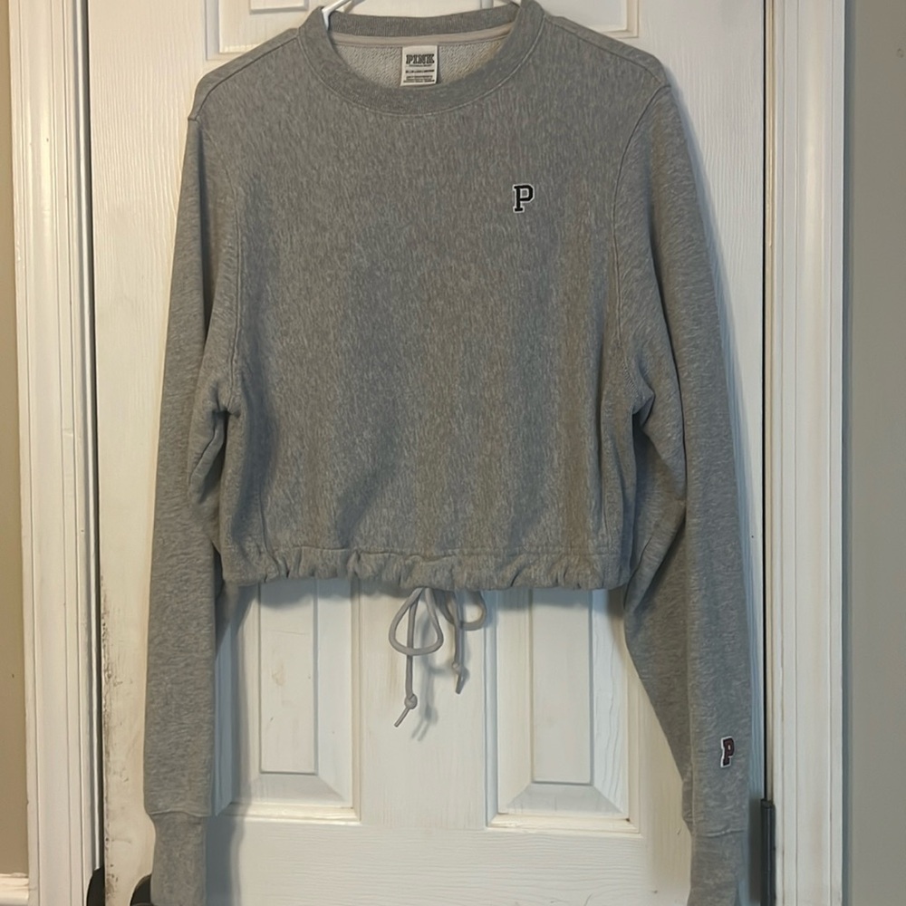 PINK CROP SWEATSHIRT